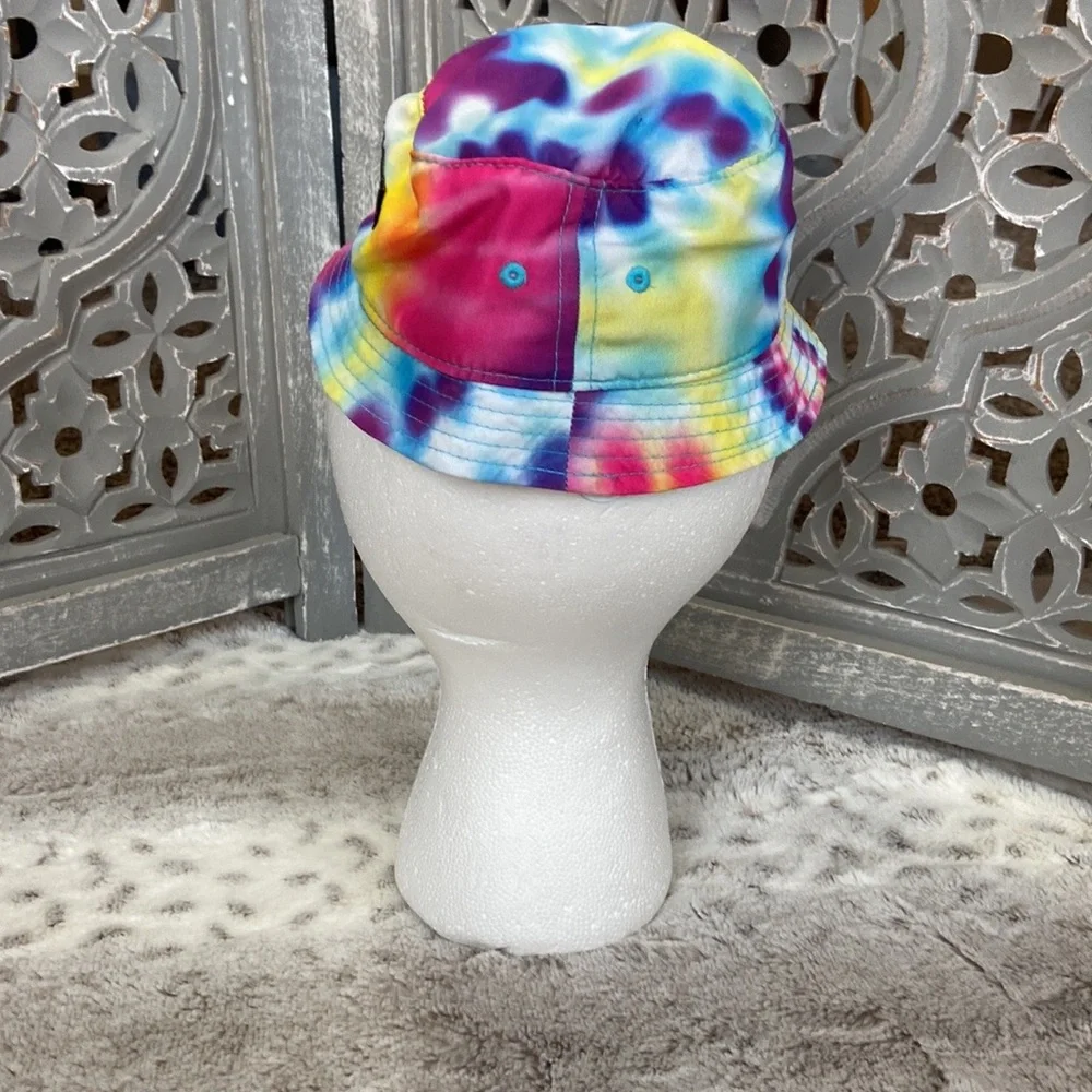 Hurley rainbow tie dye bucket hat OS infant beach tropical summer California